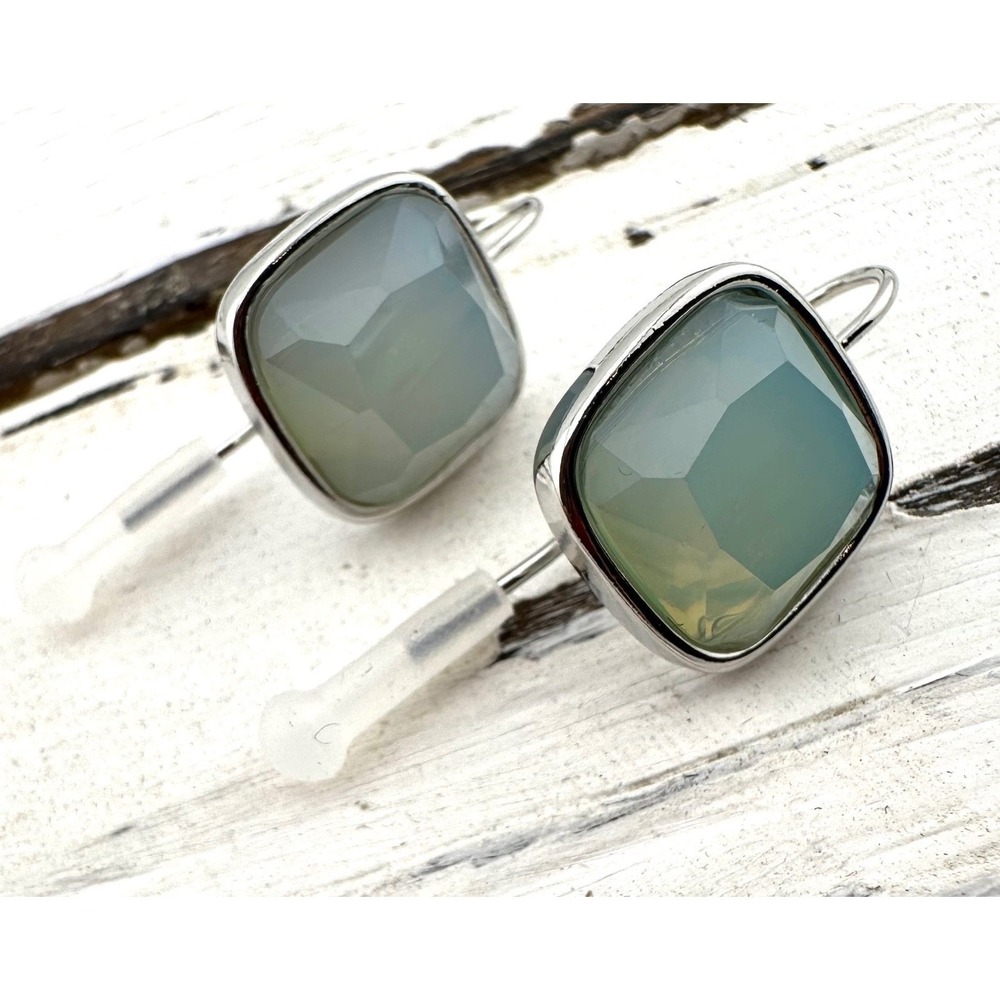 Sea Glass Faceted Acrylic Earrings on Silver Tone Ear Wires - Picture 2 of 5